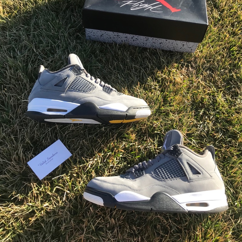 Jordan 4 Cool Grey